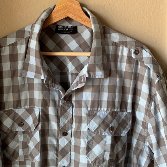 IRREVERENT Short Sleeve Plaid Button Down Shirt - Picture 1 of 4